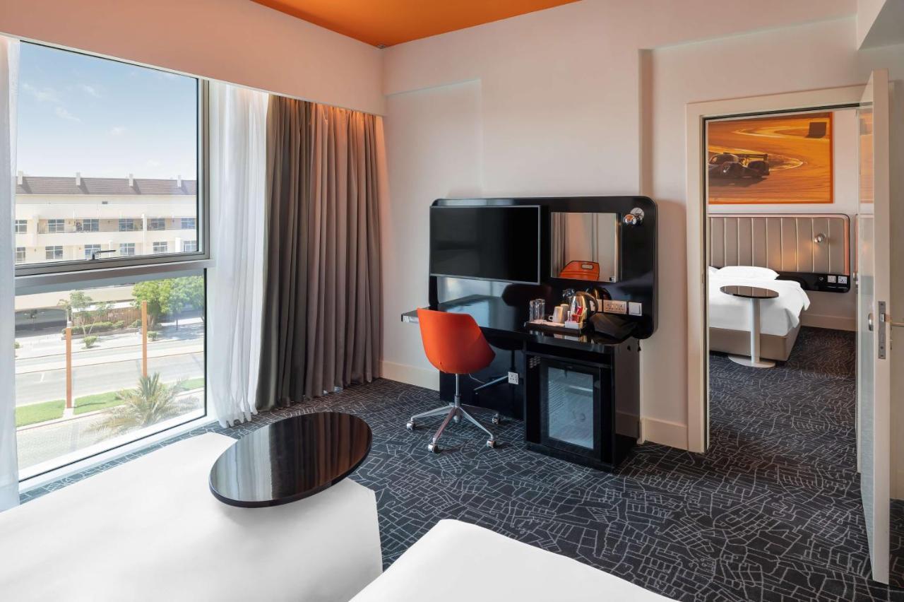 Park By Radisson Motor Dubaï