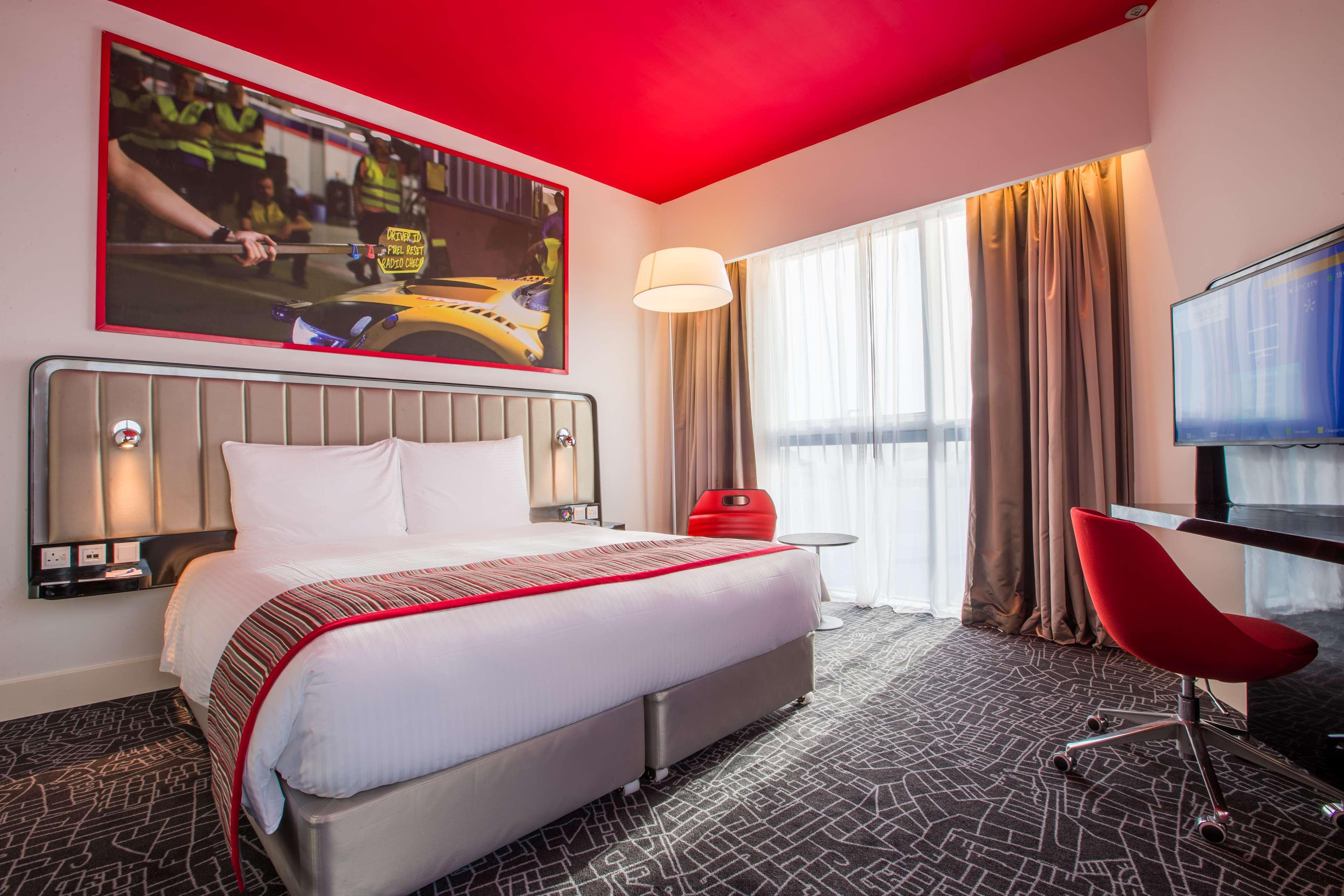 Hotel Park By Radisson Motor Dubaï